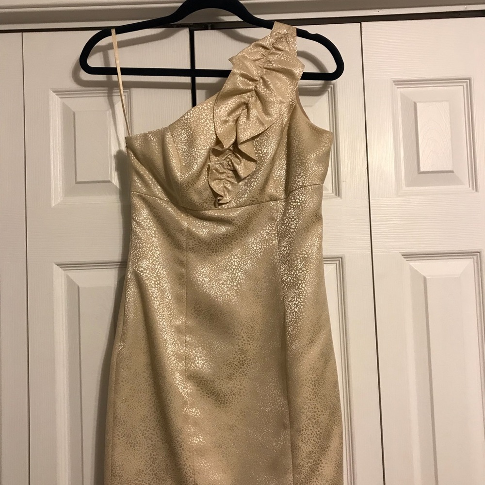 Fun One Shoulder Gold Dress